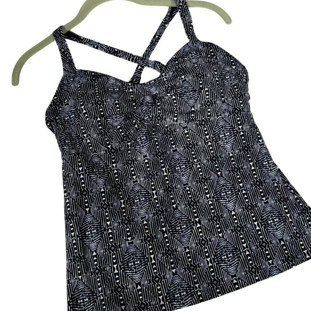 Title‎ Nine Tankini Top Swimsuit Black White Geometric Criss Cross 32D